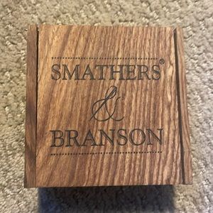 Smathers & Branson Belt Box